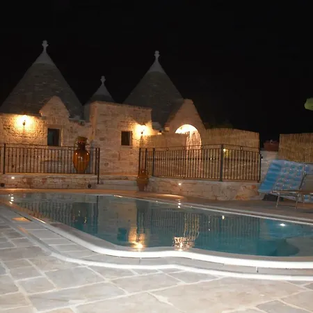 Сasa de vacaciones Trulli Il Carrubo Locorotondo