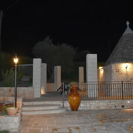 Сasa de vacaciones Trulli Il Carrubo *